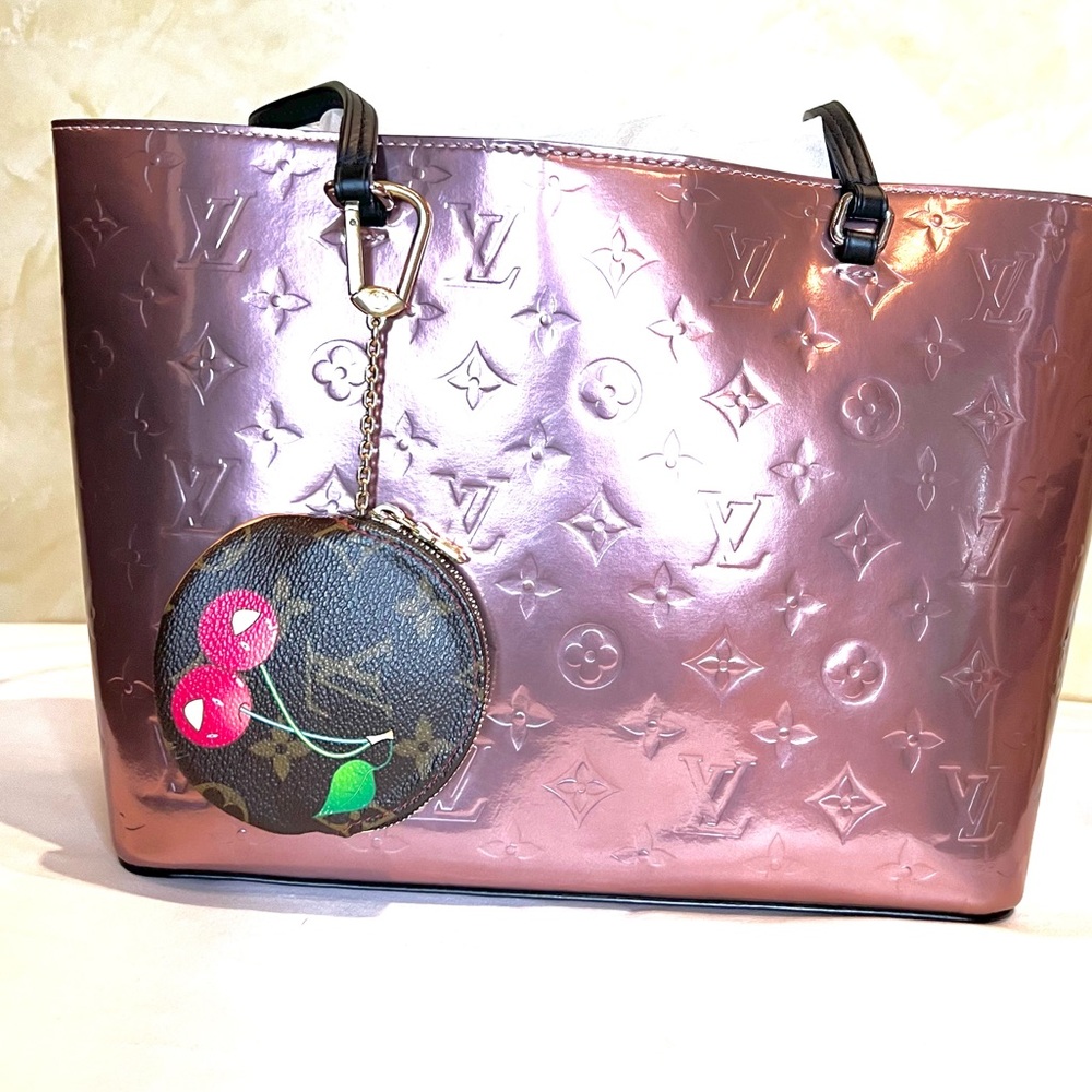 Louis Vuitton Monogram Cerises Coin Purse - Picture 13 of 13